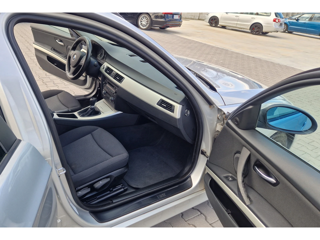 BMW 318 318 I ЛИЗИНГ - автомобили, коли, обяви за нови и употребявани 10