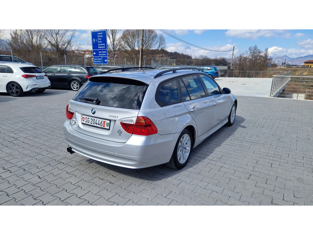 BMW 318 318 I ЛИЗИНГ - автомобили, коли, обяви за нови и употребявани 1