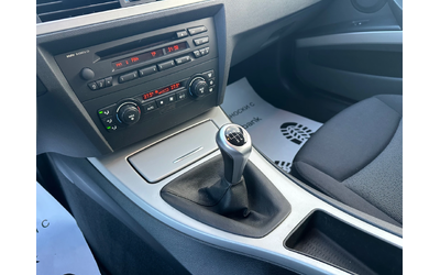 BMW 318 * * * 157000km* * * - автомобили, коли, обяви за нови и употребявани 13