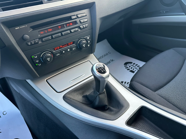 BMW 318 * * * 157000km* * * - автомобили, коли, обяви за нови и употребявани 13