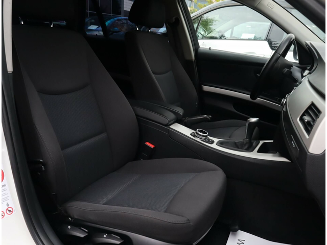 BMW 318 D/Cruise Control/PDC/USB/Navigation Professional - автомобили, коли, обяви за нови и употребявани 8