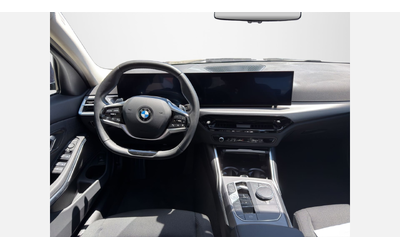 BMW 318i Sedan (MX) - автомобили, коли, обяви за нови и употребявани 6