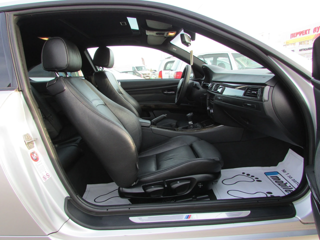 BMW 320 2.0D M EURO5 - автомобили, коли, обяви за нови и употребявани 9