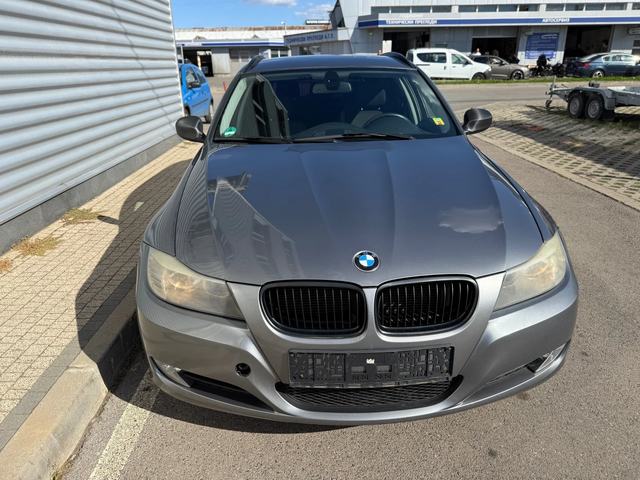 BMW 320 320xDrive+ 184kc+ Automatic+ Подгрев+ Навигация - автомобили, коли, обяви за нови и употребявани 6