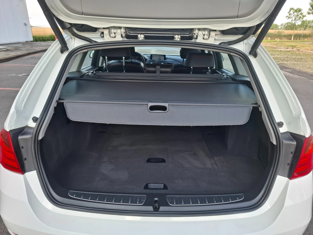 BMW 320 2.0D SPORT Navi Кожа - автомобили, коли, обяви за нови и употребявани 12