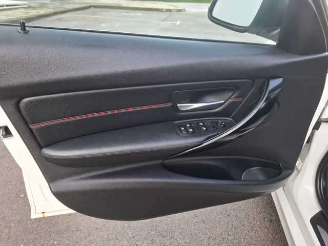 BMW 320 2.0D SPORT Navi Кожа - автомобили, коли, обяви за нови и употребявани 6