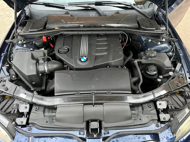 BMW 320 d Facelift - автомобили, коли, обяви за нови и употребявани 9