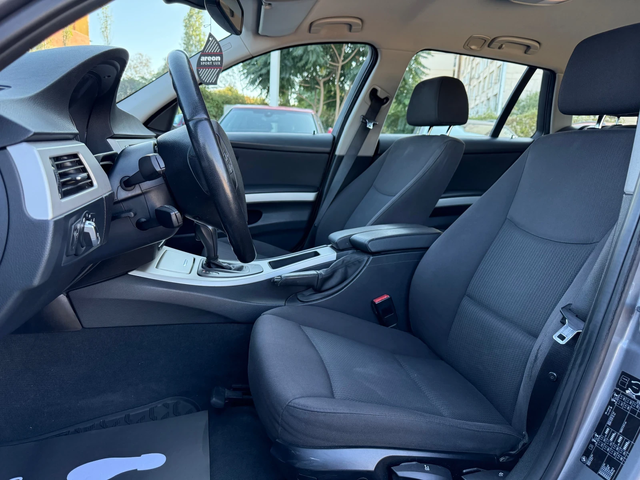 BMW 320 i - автомобили, коли, обяви за нови и употребявани 8