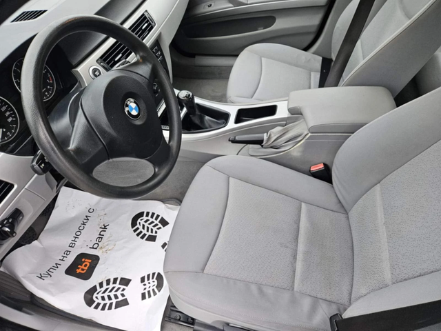 BMW 320 2.0 - автомобили, коли, обяви за нови и употребявани 11
