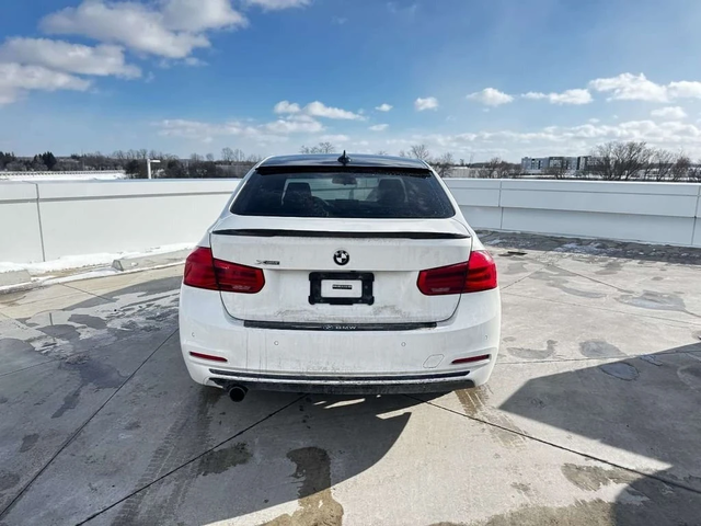 BMW 320 * xDrive SA * CARFAX * ЦЕНА ДО БГ - автомобили, коли, обяви за нови и употребявани 4