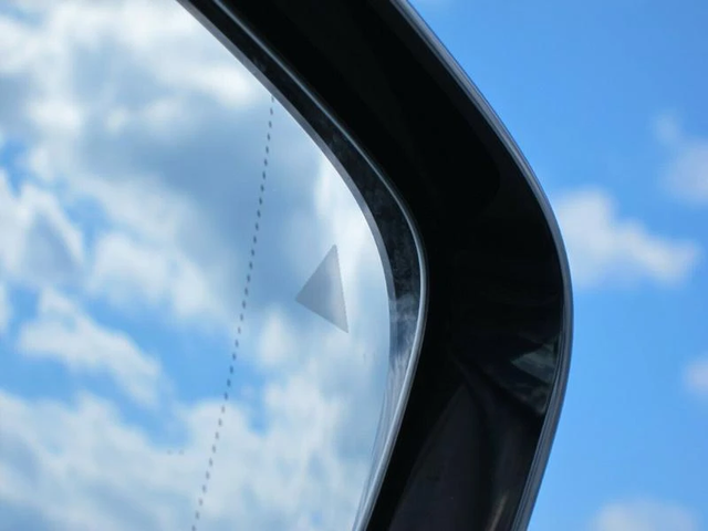 BMW 320 320d M-Sport - автомобили, коли, обяви за нови и употребявани 13