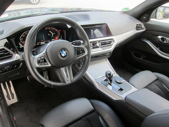 BMW 320 320d M-Sport - автомобили, коли, обяви за нови и употребявани 4