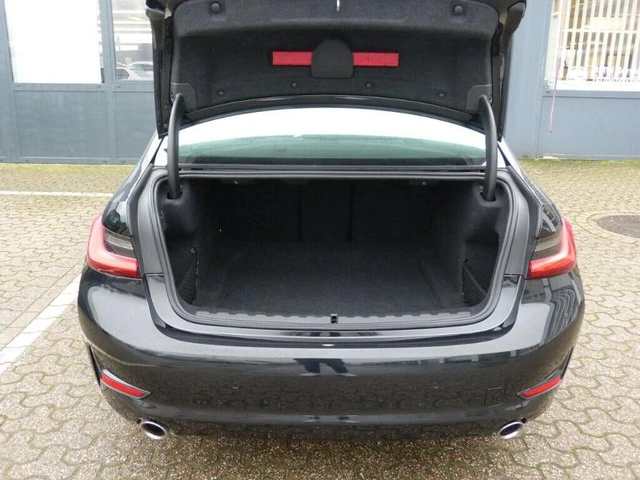 BMW 320 Advantage - автомобили, коли, обяви за нови и употребявани 4