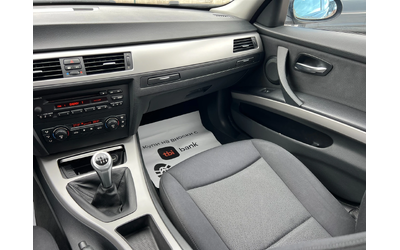 BMW 320 - автомобили, коли, обяви за нови и употребявани 11