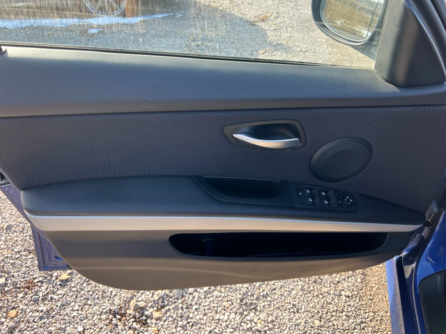 BMW 320 Face lift - автомобили, коли, обяви за нови и употребявани 7