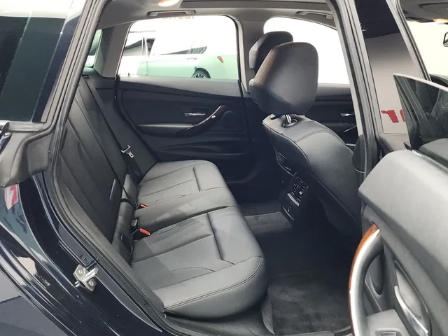 BMW 320 - автомобили, коли, обяви за нови и употребявани 11