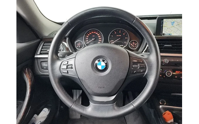 BMW 320 - автомобили, коли, обяви за нови и употребявани 12