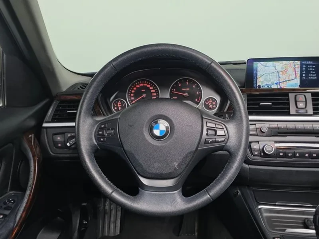 BMW 320 d - автомобили, коли, обяви за нови и употребявани 12