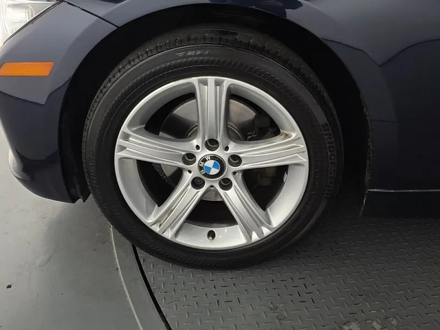 BMW 320 d - автомобили, коли, обяви за нови и употребявани 4