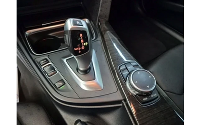 BMW 320 xDrive - автомобили, коли, обяви за нови и употребявани 8