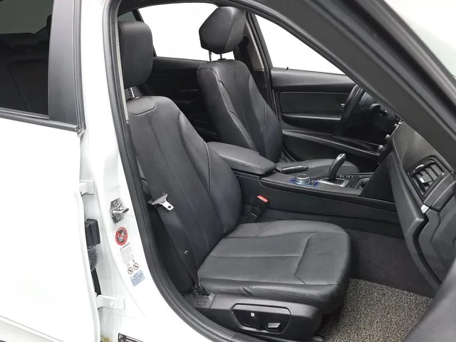 BMW 320 D - автомобили, коли, обяви за нови и употребявани 11