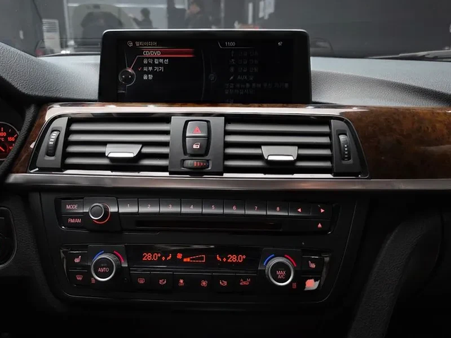 BMW 320 D xDrive - автомобили, коли, обяви за нови и употребявани 13