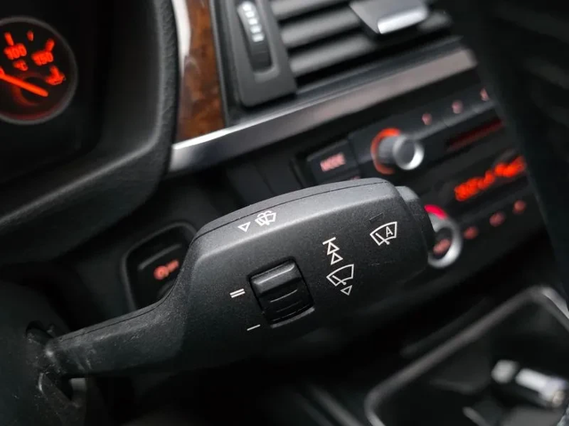 BMW 320 D xDrive - автомобили, коли, обяви за нови и употребявани 16