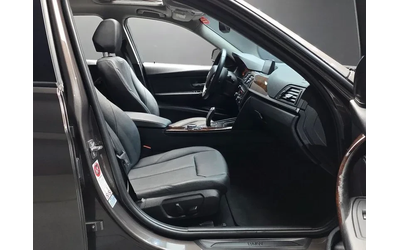 BMW 320 D xDrive - автомобили, коли, обяви за нови и употребявани 9