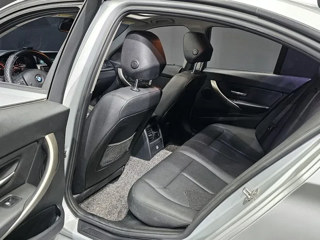 BMW 320 d - автомобили, коли, обяви за нови и употребявани 10