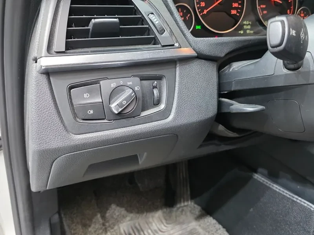 BMW 320 D xDrive - автомобили, коли, обяви за нови и употребявани 14