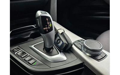 BMW 320 Gt 320D M Sports Premium - автомобили, коли, обяви за нови и употребявани 8