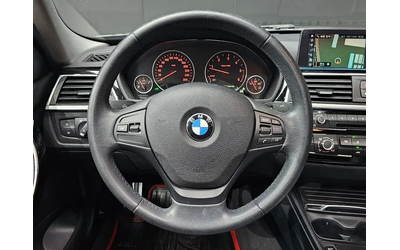 BMW 320 d ED Edition - автомобили, коли, обяви за нови и употребявани 12
