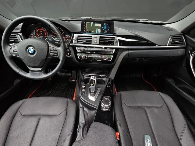 BMW 320 d ED Edition - автомобили, коли, обяви за нови и употребявани 6