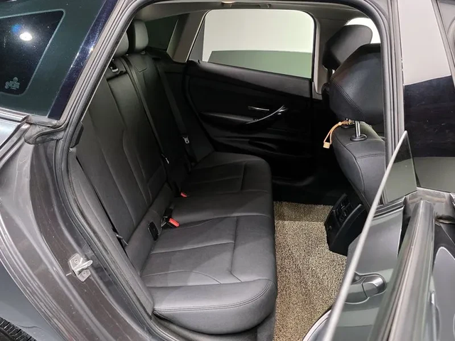 BMW 320 d GT - автомобили, коли, обяви за нови и употребявани 11