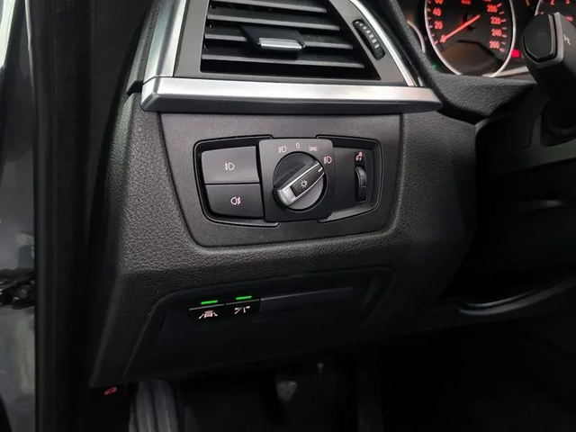 BMW 320 d GT - автомобили, коли, обяви за нови и употребявани 15