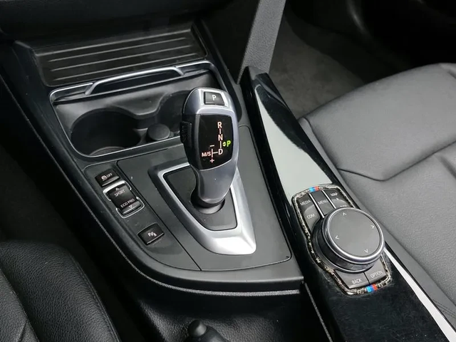 BMW 320 d GT - автомобили, коли, обяви за нови и употребявани 8