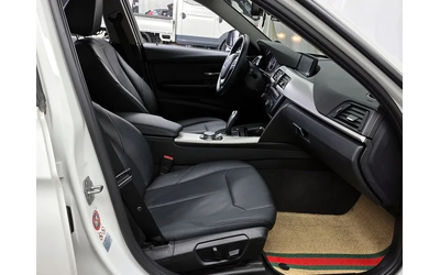 BMW 320 d ED Edition - автомобили, коли, обяви за нови и употребявани 10