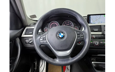 BMW 320 d ED Edition - автомобили, коли, обяви за нови и употребявани 12