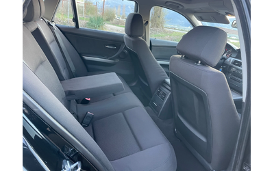 BMW 320 2.0TDI-NAVI-PANORAMA-ITALIA - автомобили, коли, обяви за нови и употребявани 6