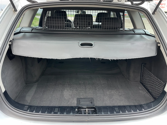 BMW 320 2.0TDI-FEIS-ITALIA - автомобили, коли, обяви за нови и употребявани 11