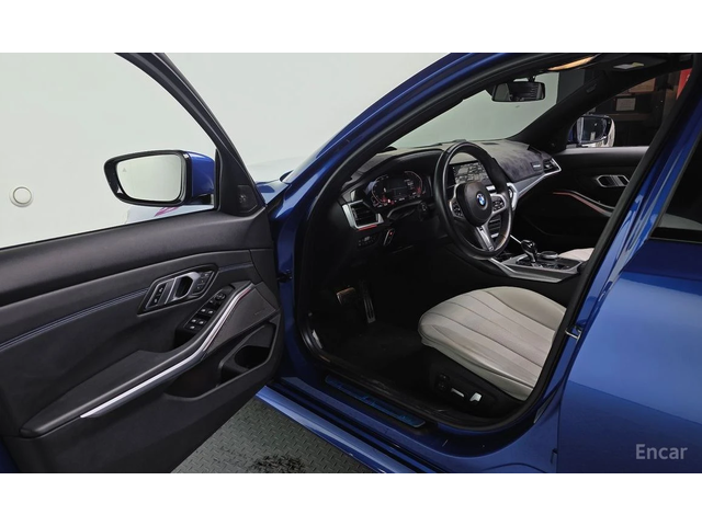 BMW 320 M-Pack* LASER* HARMAN KARDON* HEAD-UP* 360 CAM* - автомобили, коли, обяви за нови и употребявани 5