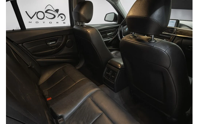 BMW 320 АвтоКредит* (ЦЕНА ДО БГ) 320i xDrive - автомобили, коли, обяви за нови и употребявани 11