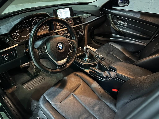 BMW 320 АвтоКредит* (ЦЕНА ДО БГ) 320i xDrive - автомобили, коли, обяви за нови и употребявани 13