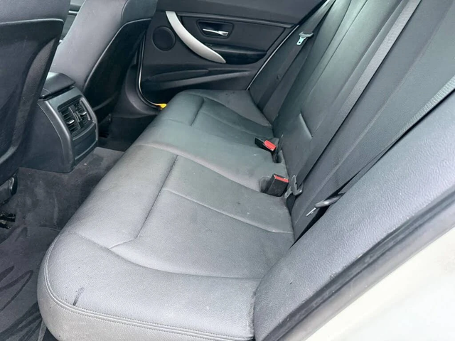 BMW 320 i* AвтоКредит * (ЦЕНА ДО БГ) - автомобили, коли, обяви за нови и употребявани 13