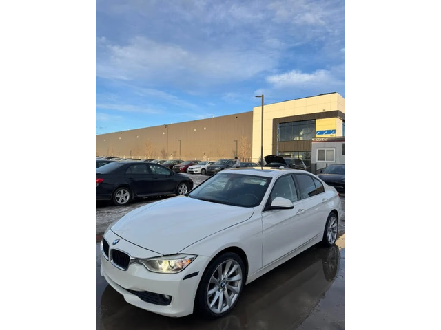 BMW 320 xDrive* Sedan* АвтоКредит* (ЦЕНА ДО БГ)* - автомобили, коли, обяви за нови и употребявани 0