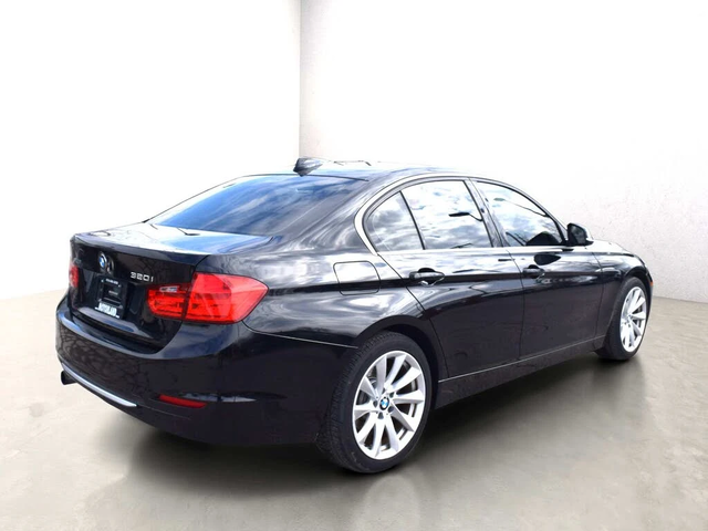 BMW 320 xDrive Sedan* АвтоКредит* (Цена до БГ) - автомобили, коли, обяви за нови и употребявани 4