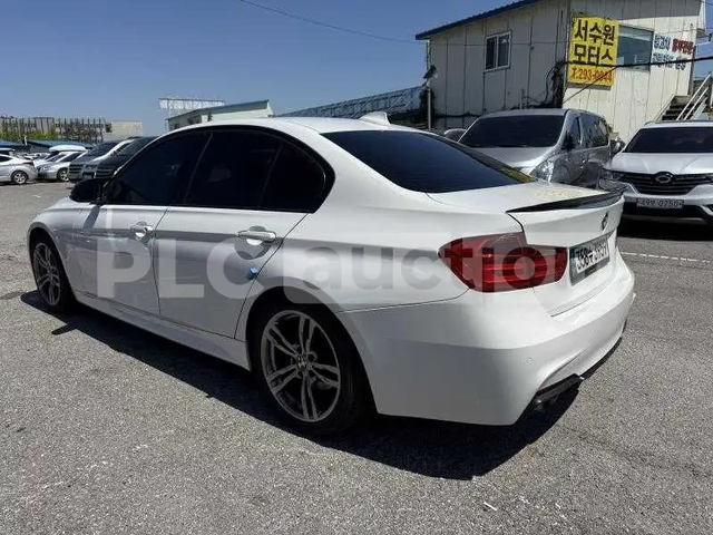 BMW 320 * HUD* ПОДГРЕВИ* ШИБИДАХ* - автомобили, коли, обяви за нови и употребявани 3