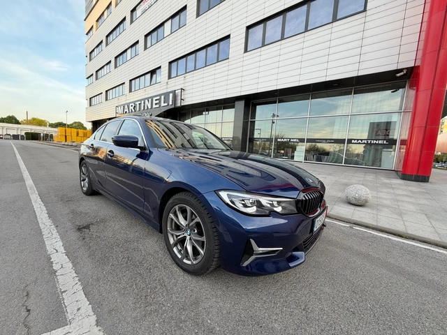 BMW 320 2.0D* КОЖА* АВТОМАТИК* LASSER* M* - автомобили, коли, обяви за нови и употребявани 1