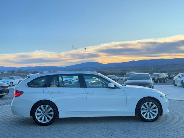 BMW 320 2.0xd Face lift Собствен лизинг !!! - автомобили, коли, обяви за нови и употребявани 3