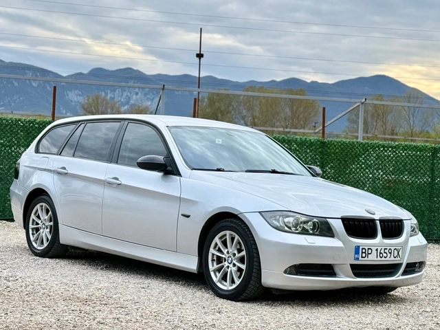 BMW 02 D AVTOMAT* NAVI* XENON - автомобили, коли, обяви за нови и употребявани 0